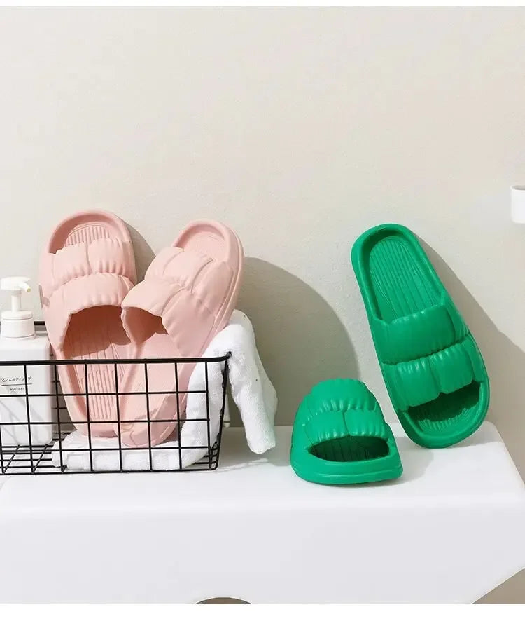 Papuci Confortabili Antiderapanți pentru Baie – Unisex, Talpă Moale, Ușori și Silențioși