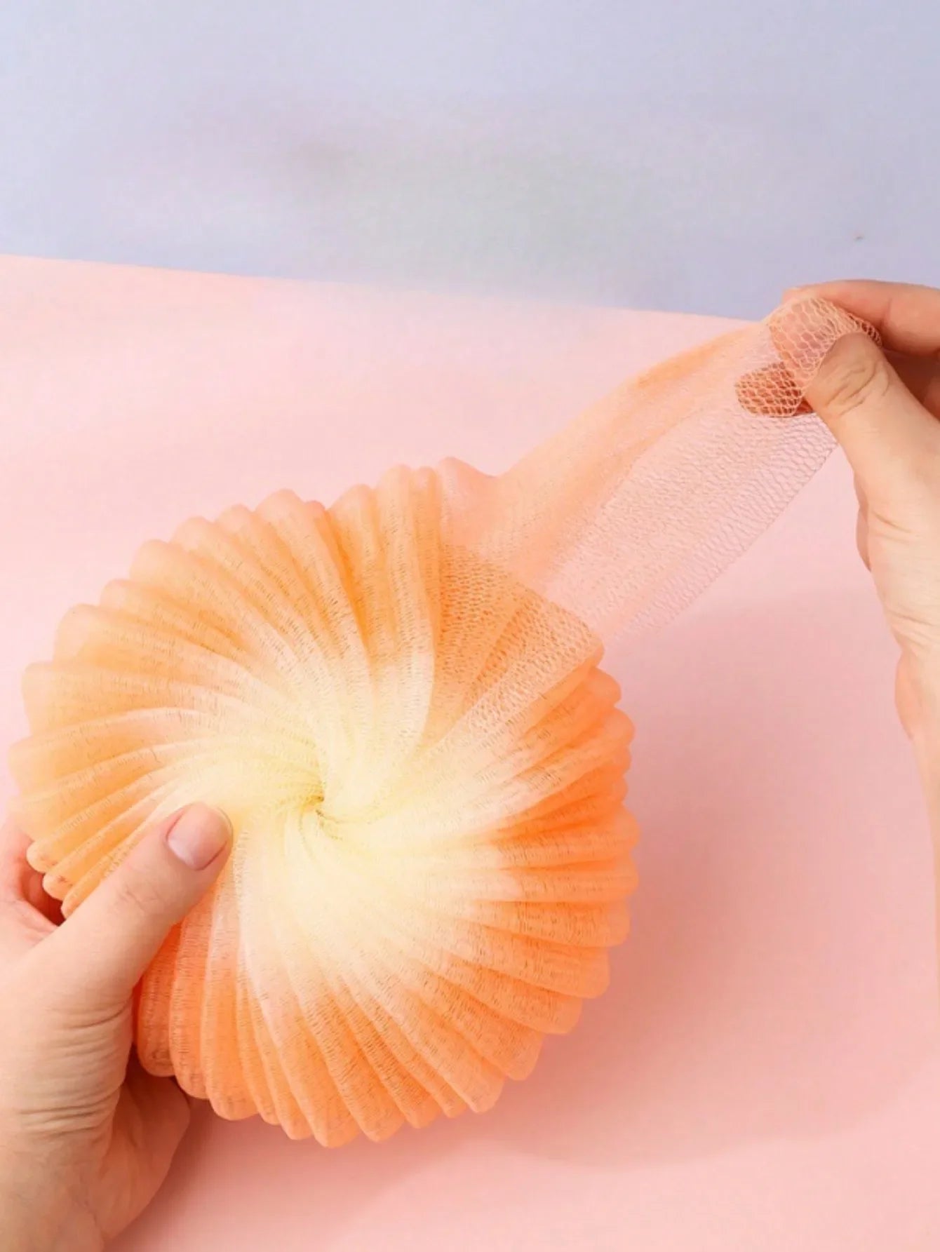 Burete de Duș Exfoliant din Plasă – Soft, Spumos, Curățare Delicată & Exfoliere Ușoară pentru Corp