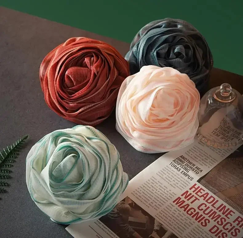 Burete de Duș în Formă de Trandafir – Exfoliere Delicată, Spumă Abundentă, Design Elegant pentru Baie